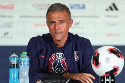 رغم التتويج بكأس القارات إنريكي يعترف: مواجهة فلامينغو كانت صعبة للغاية