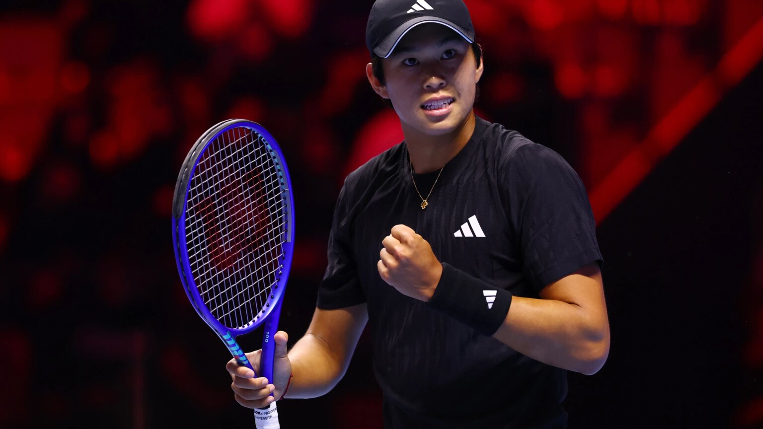 TOPSHOT-FBL-WC-2022-MATCH64-ARG-FRA-TROPHY