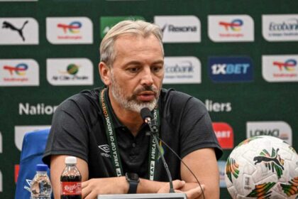 مؤتمر ديسابر: محبطون من خسارة الجزائر.. وليس لدي ما ألوم عليه اللاعبين