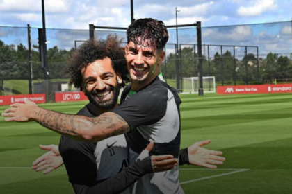 سوبوسلاي يكشف حديثه مع صلاح قبل تسجيل هدفه أمام مارسيليا