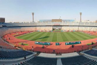 رئيس هيئة استاد القاهرة لـ في الجول: مستعدون لاستضافة المباريات مجددا