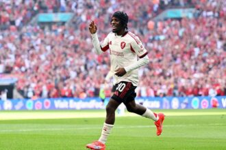 فريمبونج: قصدت تمرير الكرة لـ صلاح في هدفي أمام مارسيليا.. المهم أنها سكنت الشباك