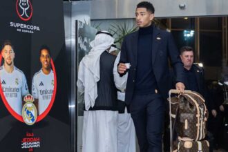 السوبر الإسباني - بعثة ريال مدريد تصل إلى جدة