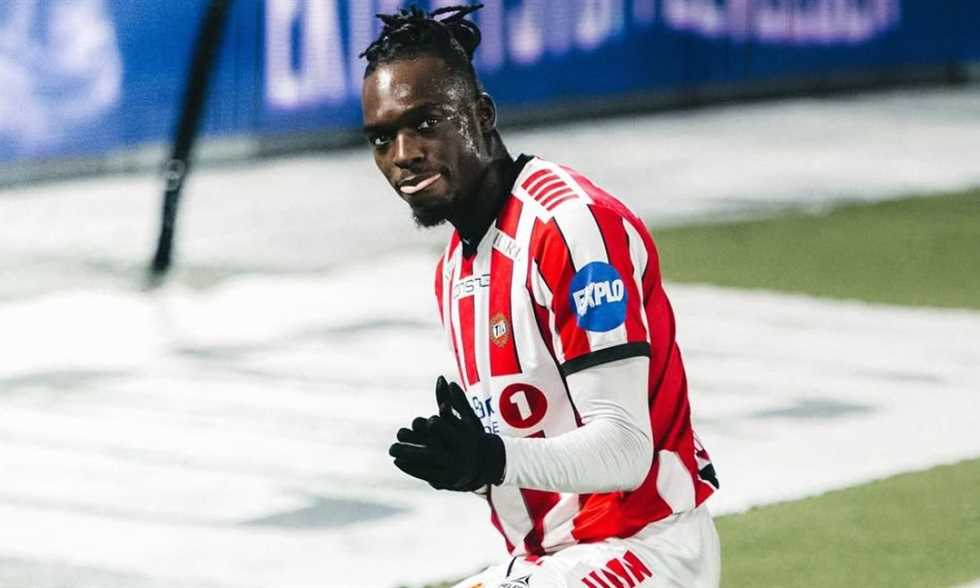 خبر في الجول - كامويش يجري الكشف الطبي تمهيدا للتوقيع مع الأهلي