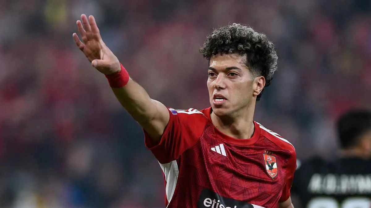 كواليس صادمة في أزمة إمام عاشور مع الأهلي المصري