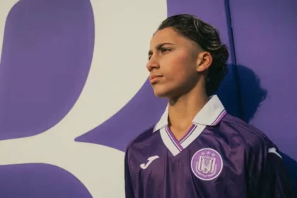 أندرلخت يؤمّن موهبة مغربية واعدة بعقد احترافي رغم صغر سنه