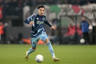 ريان بونيدا يصدم الجميع ويكشف موقفه من اللعب للمغرب أو بلجيكا