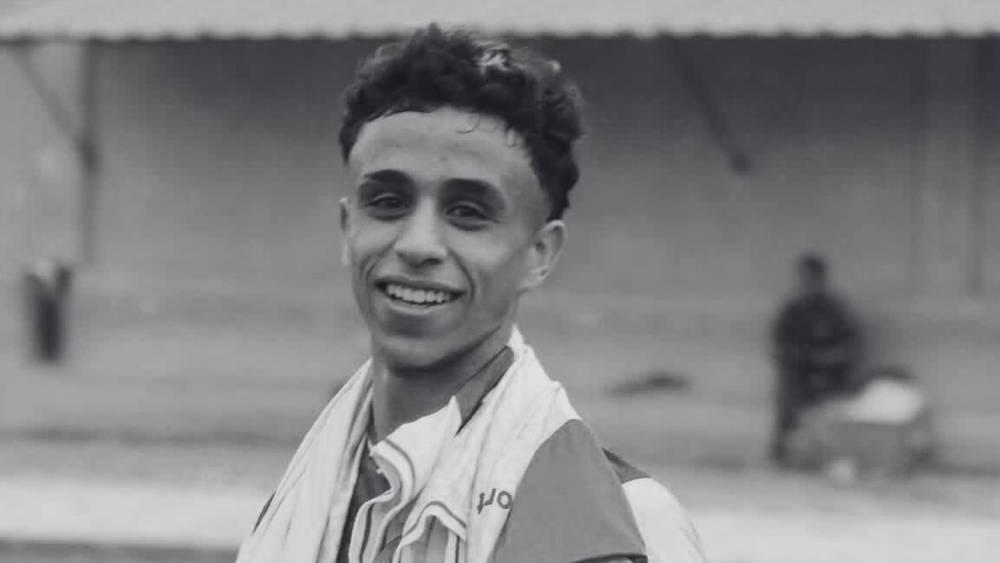 الحزن يخيم على كرة القدم المصرية بعد وفاة شاب في الملاعب