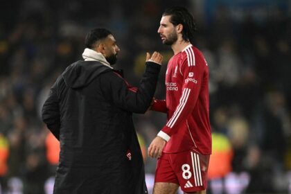 سوبوسلاي يتحدث عن مستقبله ومستقبل محمد صلاح مع ليفربول