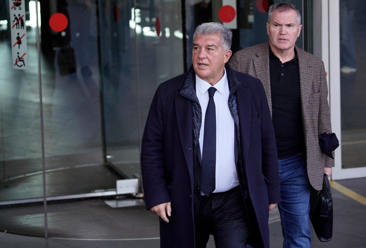 لابورتا يهاجم وكيل موهبة برشلونة بعد التوقيع لباريس سان جيرمان