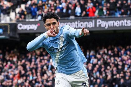 غوارديولا يحسم الجدل حول مستقبل عمر مرموش مع مانشستر سيتي