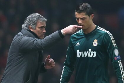 فياريال crest