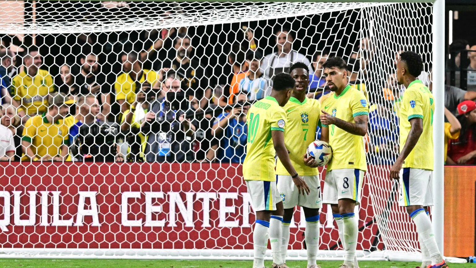 ألفارو أربيلوا - تشابي ألونسو - Alvaro Arbeloa - Xabi Alonso