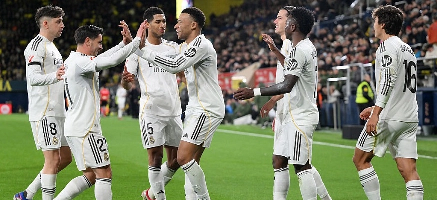 لقطة إنسانية في لا سيراميكا.. مبابي يدعم دياز بعد صدمة الكان