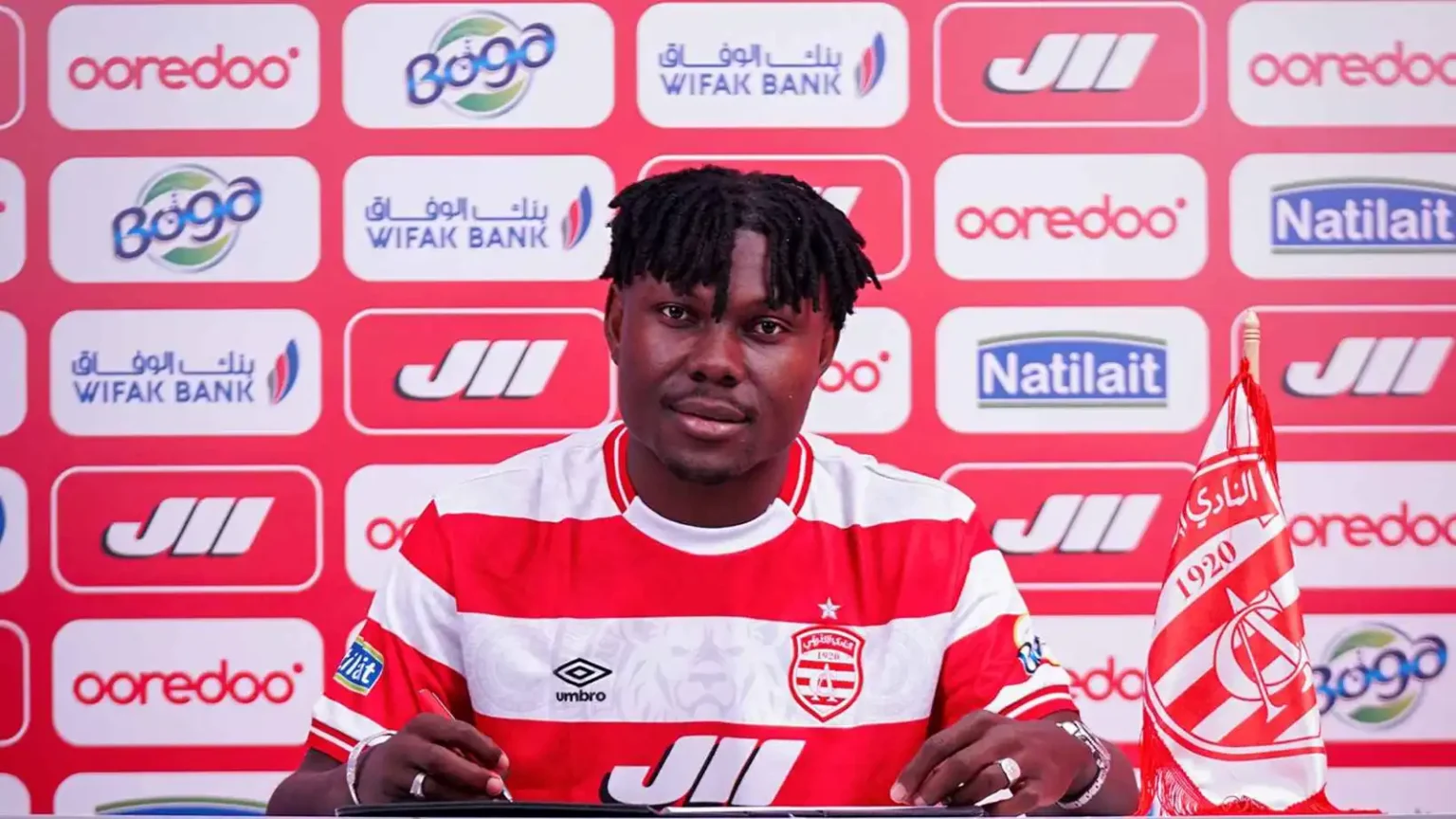 الإفريقي التونسي يضرب بقوة بعد فشل صفقة عبيد