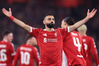 نجم ريال مدريد السابق يفتح النار على محمد صلاح