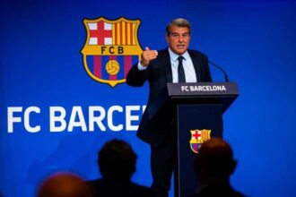 لابورتا سيتقدم باستقالته.. الدعوة لانتخابات برشلونة بداية من 8 فبراير