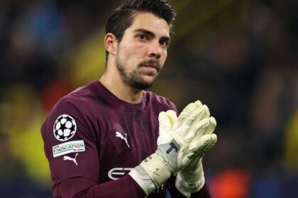 نوتنجهام فورست يعلن ضم حارس مانشستر سيتي