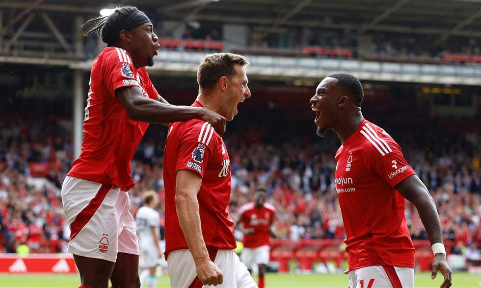 منافس منتخب مصر - نوتنجهام فورست يأمل في استعاد كريس وود خلال شهرين