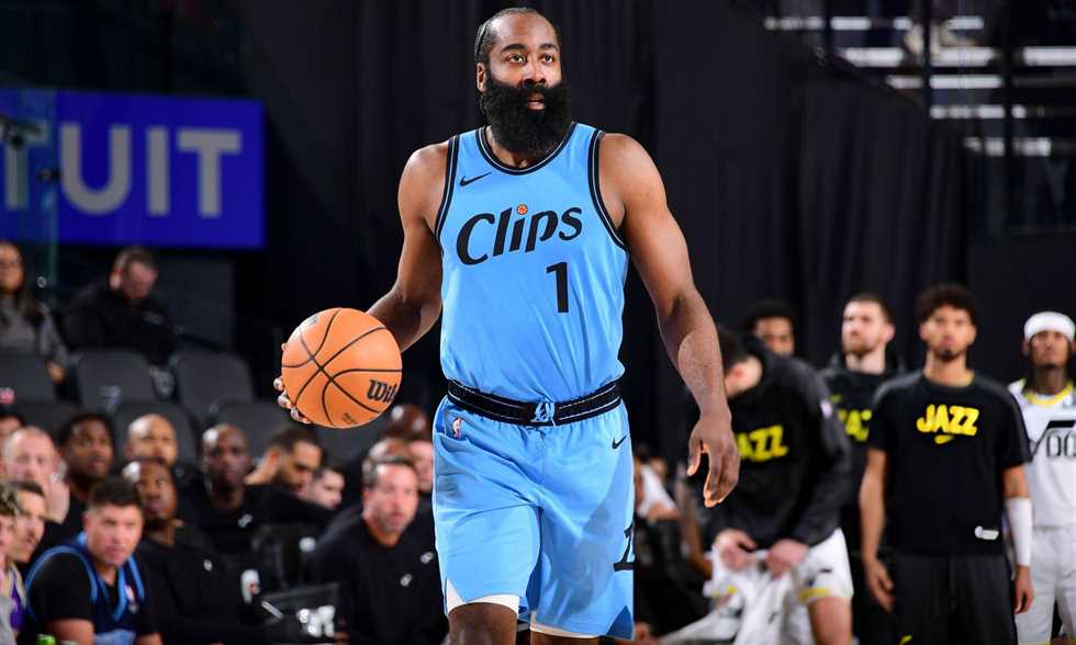 دوري NBA – الفريق السادس.. جيمس هاردن ينتقل إلى كليفلاند