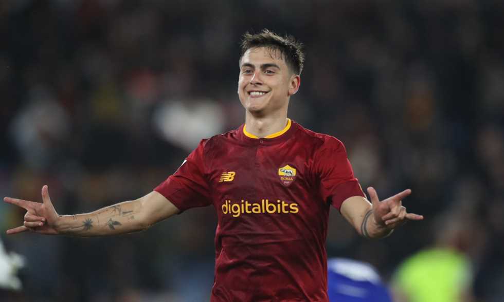 تقرير: روما يفاوض ديبالا وبيليجريني لتجديد العقد بشرط خاص