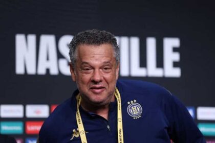 بعد الخسارة من الملعب المالي.. الترجي يعلن رحيل مدربه