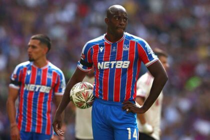 سكاي: ماتيتا مستمر مع كريستال بالاس