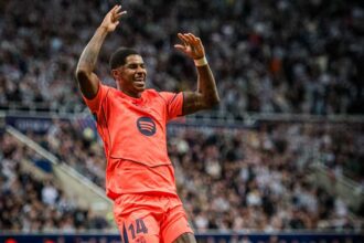 سيغيب عن مواجهة أتلتيكو.. برشلونة يعلن إصابة راشفورد