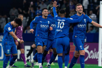 تشكيل ديربي الرياض - ليوناردو يقود هجوم الهلال في غياب بنزيمة.. والبليهي أساسي مع الشباب