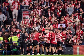 إيقاف قيد أتلتيك بلباو الإسباني 3 فترات