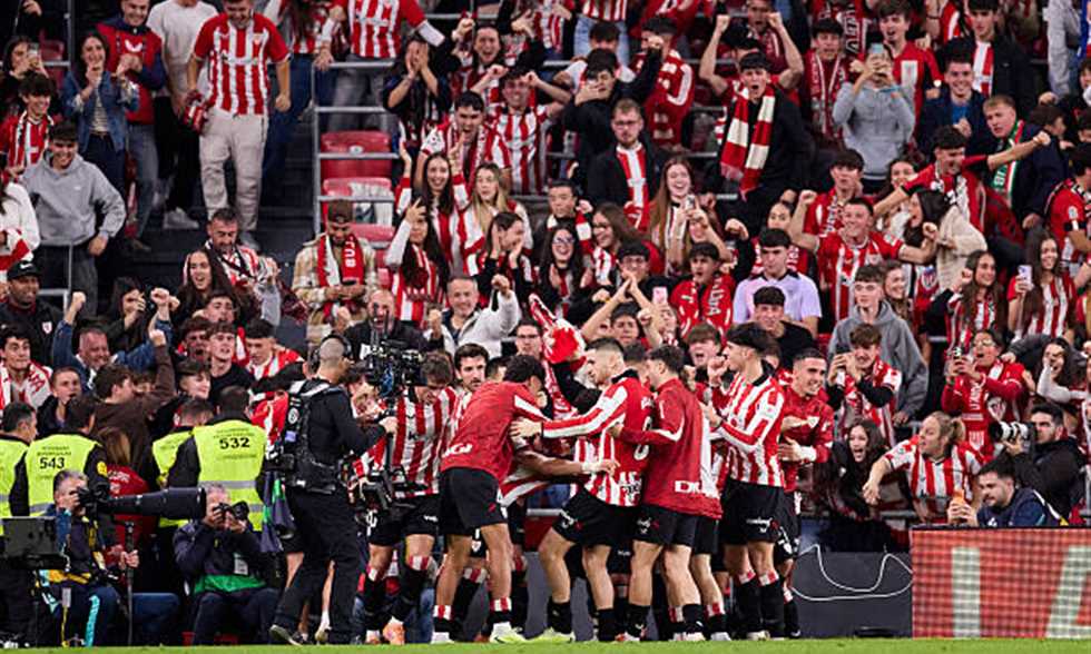 إيقاف قيد أتلتيك بلباو الإسباني 3 فترات