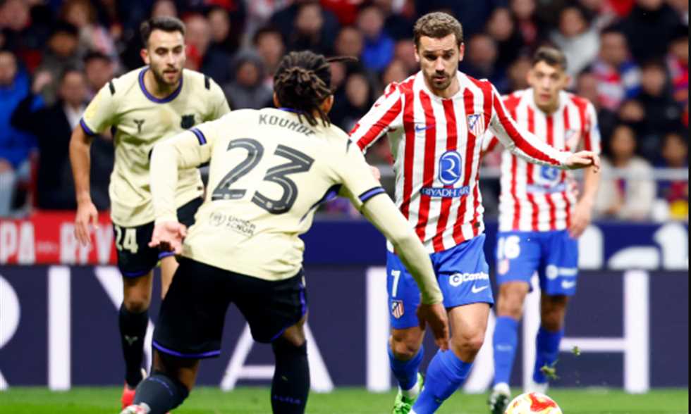 فليك ذاق من نفس الكأس.. رقم سلبي لبرشلونة أمام أتلتيكو مدريد