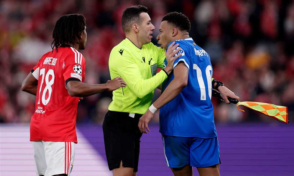 مبابي: لاعب بنفيكا وصف فينيسيوس بالقرد 5 مرات.. ولا يستحق اللعب في دوري الأبطال