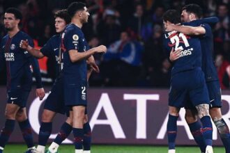 باريس سان جيرمان يعتلي ترتيب الدوري الفرنسي مستفيدا من تعثر لانس