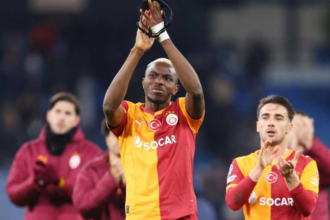 أوسيمين: ركبتي بخير.. وجالاتاسراي سيقاتل أمام يوفنتوس