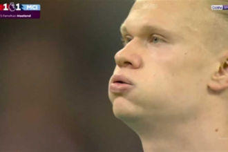 هدف مانشستر سيتي الثاني ضد ليفربول - إيرلنج هالاند (الدوري الإنجليزي)