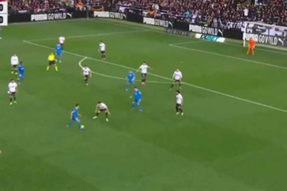 هدف ريال مدريد الأول ضد فالنسيا - ألفارو كاريراس (الدوري الإسباني)