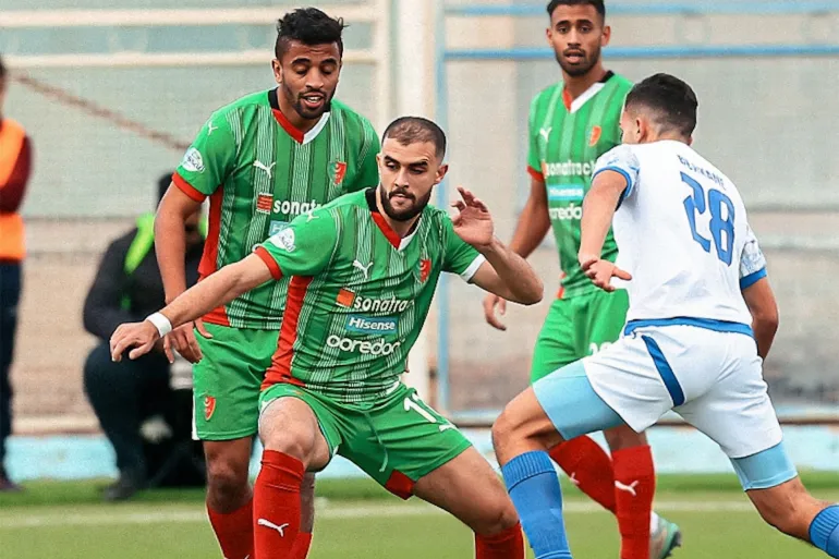 شبهات فساد تضرب الدوري الجزائري ومسؤولون مهددون بالسجن