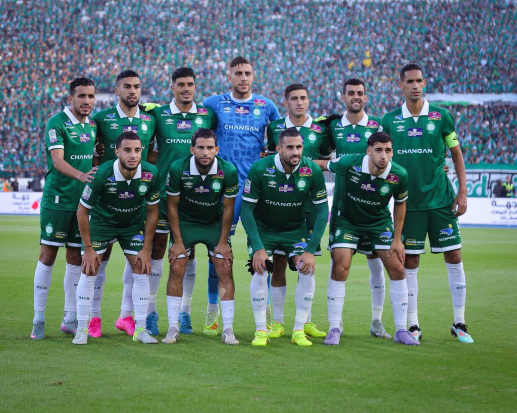 غيابات وازنة للرجاء الرياضي أمام اتحاد يعقوب المنصور