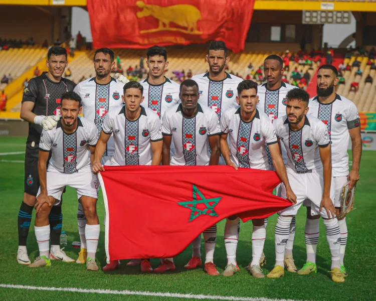 أولمبيك أسفي يعلن انفصالا مفاجئًا عن مدربه