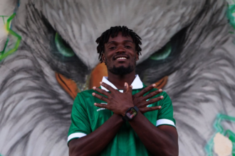 رسميا.. الرجاء الرياضي يعلن عن صفقة لاعب يانغ أفريكانز