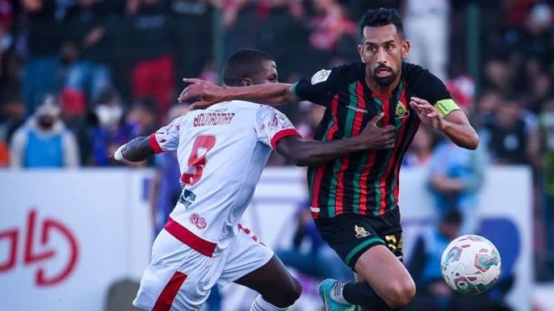 العصبة تحدد مواعيد مؤجل مباراة الوداد والجيش الملكي