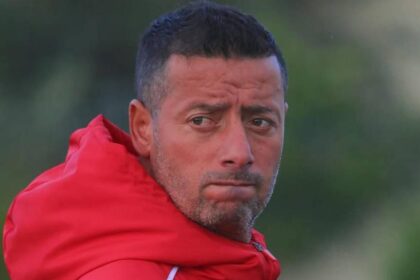 مدرب الكوديم يكشف أسرار انتصار النادي المكناسي على الرجاء