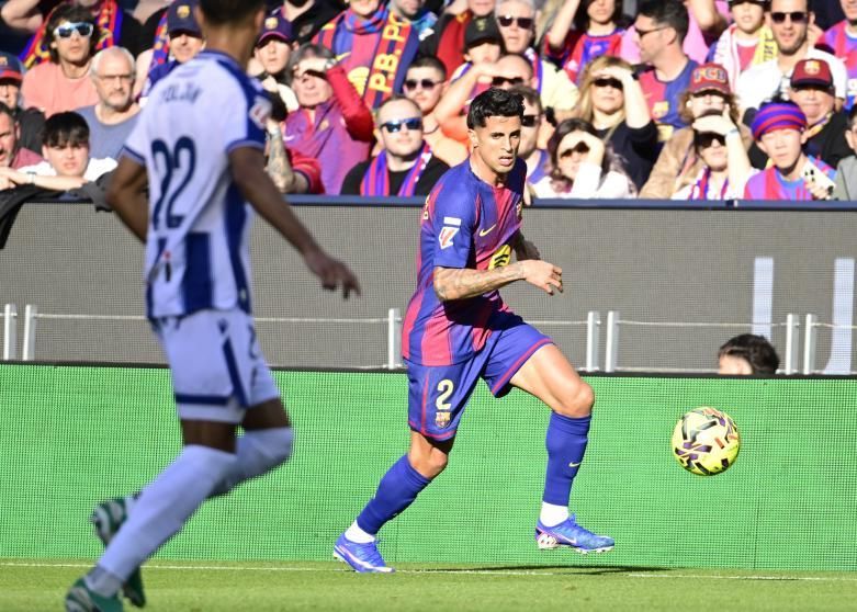 كانسيلو يخطف الأضواء في ظهوره الأساسي مع برشلونة