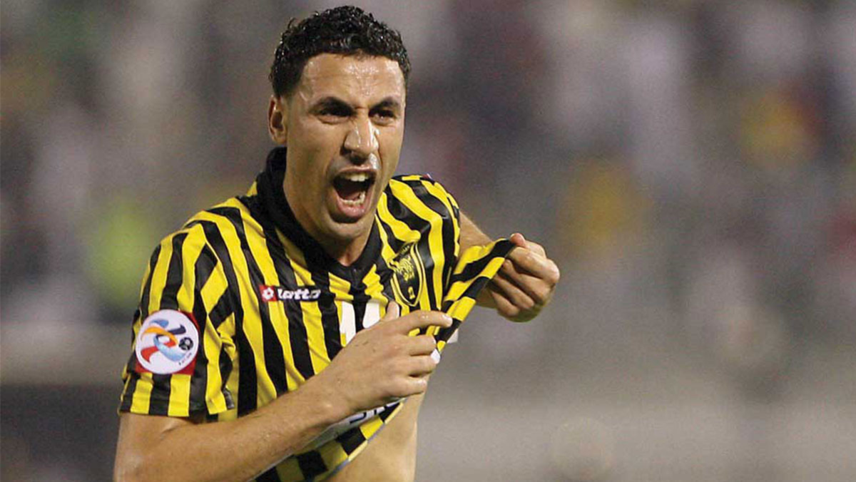 قصة محترف | هشام أبو شروان.. رحلة نجم مغربي من الرجاء الرياضي إلى الاحتراف الدولي