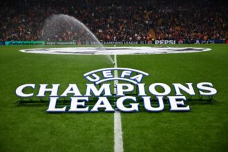 قرعة دور الـ16 لدوري الأبطال: مواجهات صعبة في انتظار ليفربول ونيوكاسل