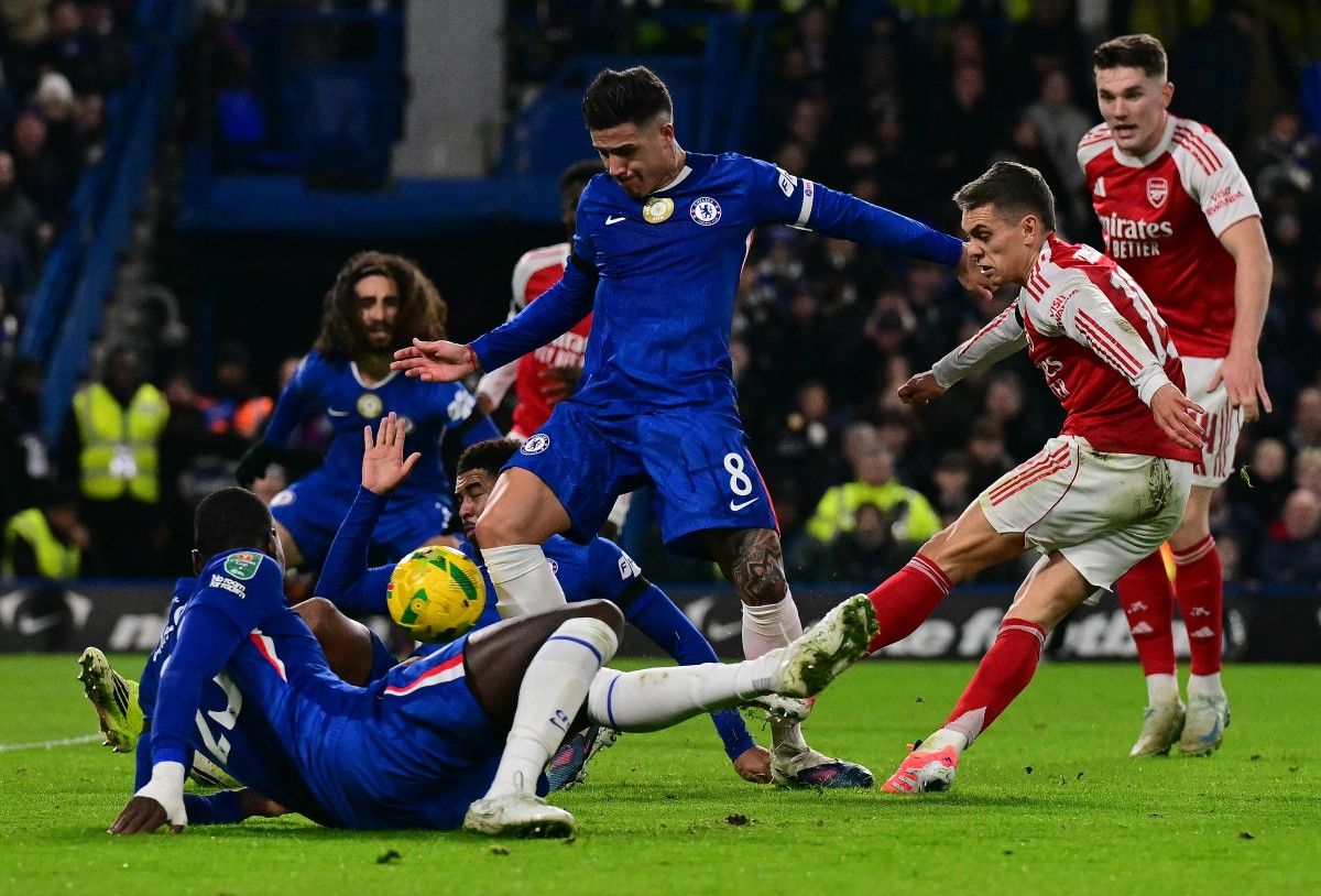 تشكيلات الفرق: آرسنال - تشيلسي في نصف نهائي كأس الرابطة الإنجليزية 2026