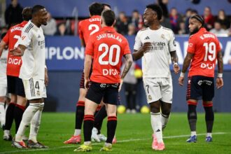 اشتباكات عنيفة بين الجماهير والشرطة بعد مباراة أوساسونا وريال مدريد