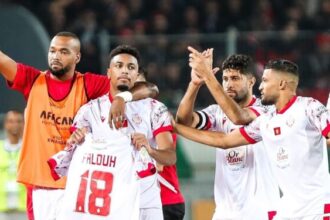 ودادي سابق يغادر فريقه رسميا تمهيدا للانتقال إلى الرجاء الرياضي