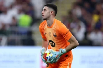 خوان غارسيا يتسبب بهدف كوميدي في شباك برشلونة أمام أتلتيكو مدريد (فيديو)